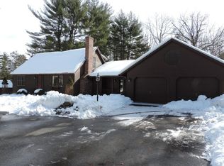 109 Hardy St, Dunstable, MA 01827