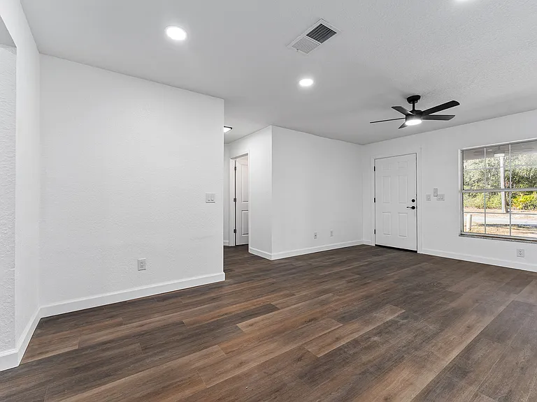 15940 SW 29th Court Rd — Photo 14