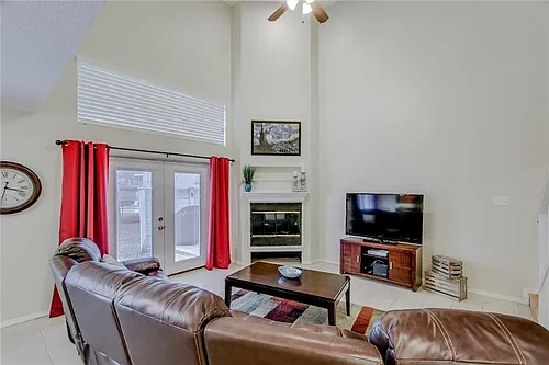 631 Cimarron Trl Photo 1