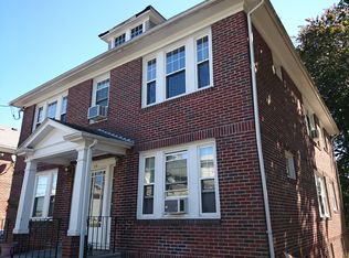 59 Beaumont St, Dorchester, MA 02124