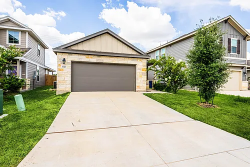 3323 Rosita Way Photo 1