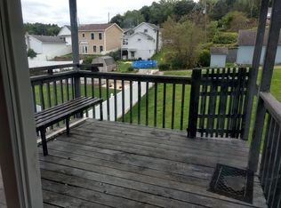 1286 Franklin St #2, Old Forge, PA 18518