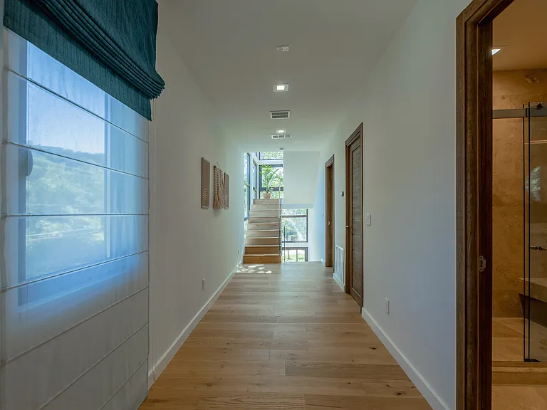 2806 Geronimo Trl — Photo 15
