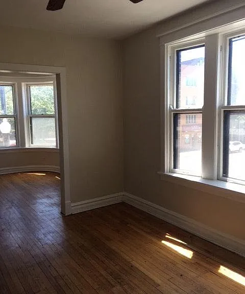 3704 N Southport Ave #2N — Photo 6