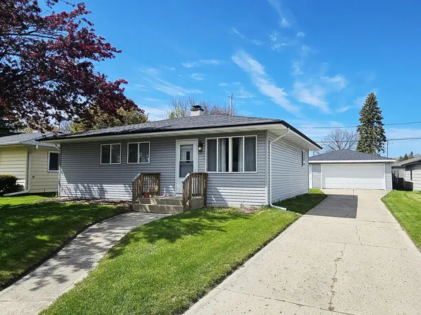 1732 85th STREET, Kenosha, WI 53143