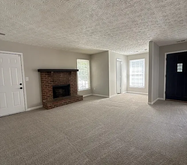 2870 Lakemont Dr SW #2870 — Photo 4