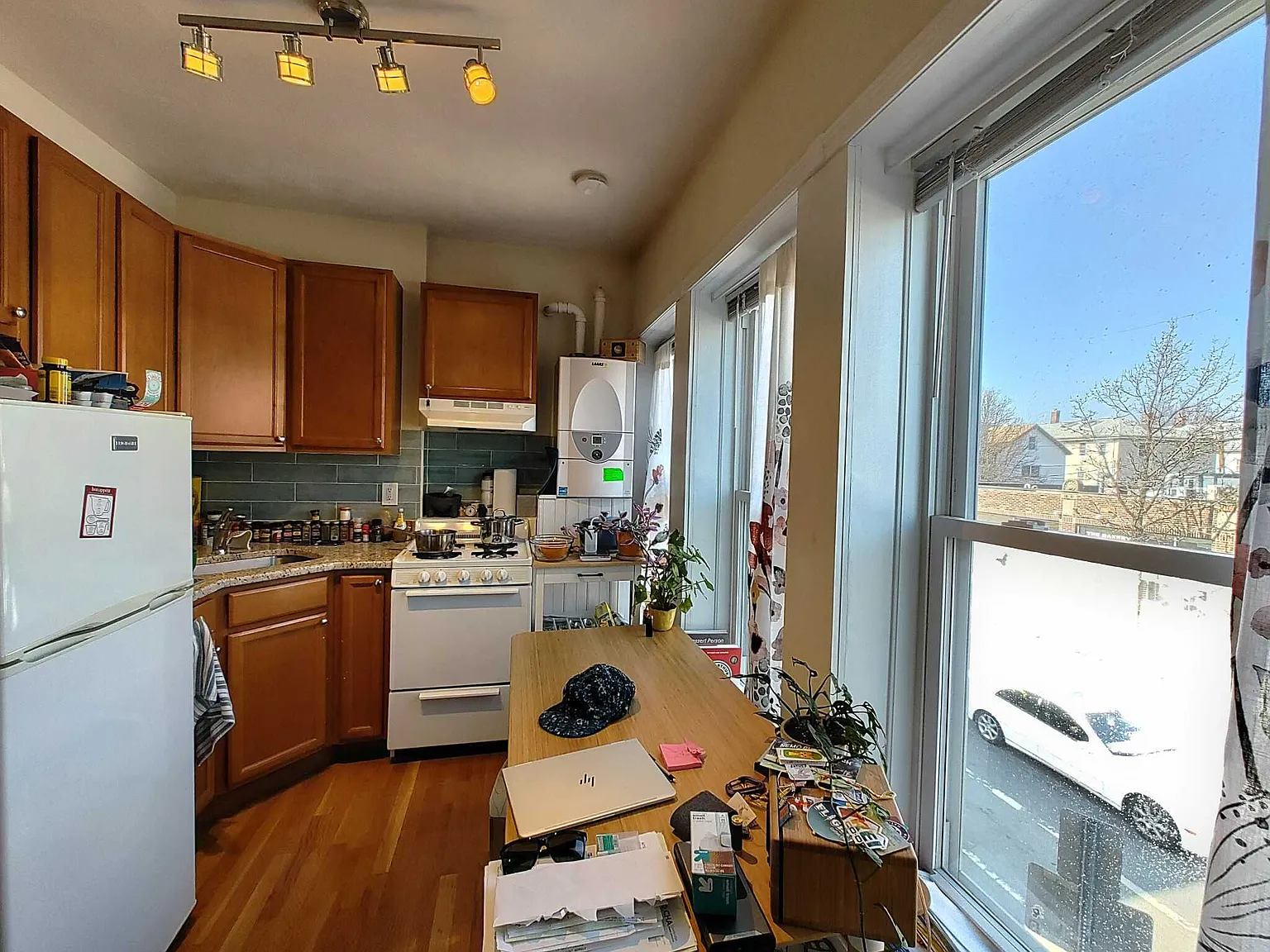 1 bed, $2,911 — Photo 1