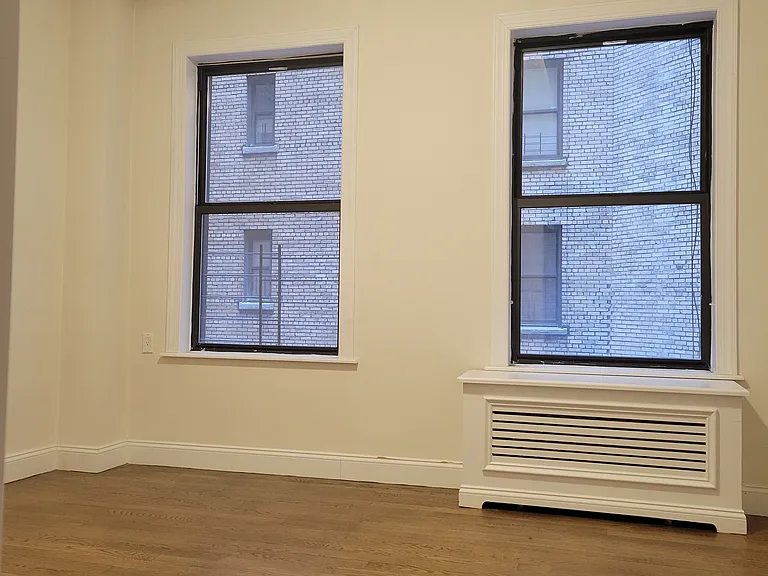 207 W 106th St #9A — Photo 3