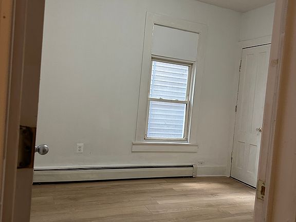 5th image of 186 James St #1