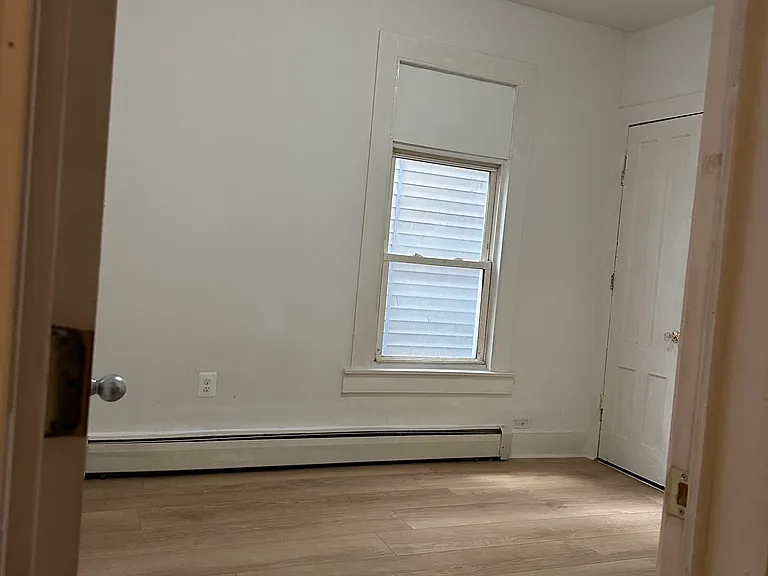 186 James St #1 — Photo 5
