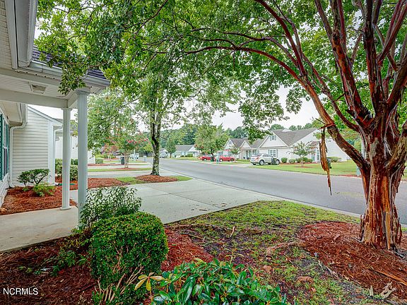 3rd image of 4308 Jasmine Cove Way