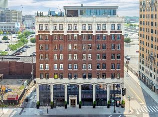2233 Park Ave APT 5C, Detroit, MI 48201
