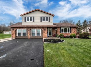 4430 Creek Rd, Lewiston, NY 14092