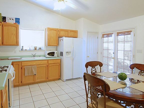 5th image of 3149 Royal Jewel St