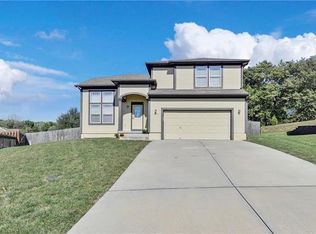 1607 S 104th Ter, Edwardsville, KS 66111