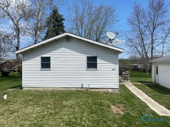 123 Biscayne Blvd, Montpelier, OH 43543