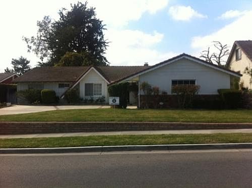 2nd image of 93 Beverly Dr