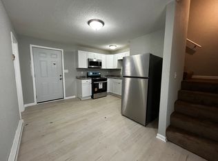 716 Kewaunee St #2, Racine, WI 53402