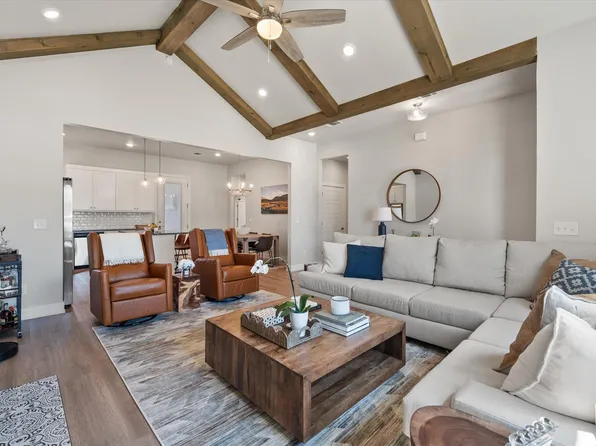 5908 Grinnell St, Lubbock, TX 79416