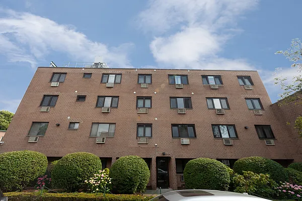 Sold by Coldwell Banker Phillips | media 14