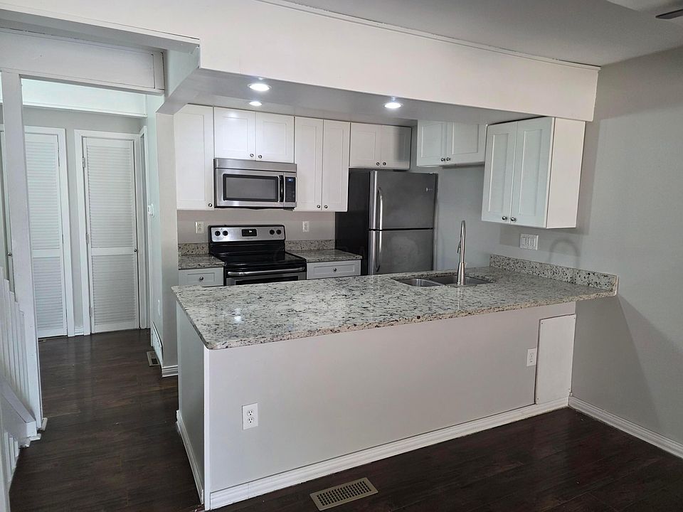 1st image of 130 Brandywine Dr APT M