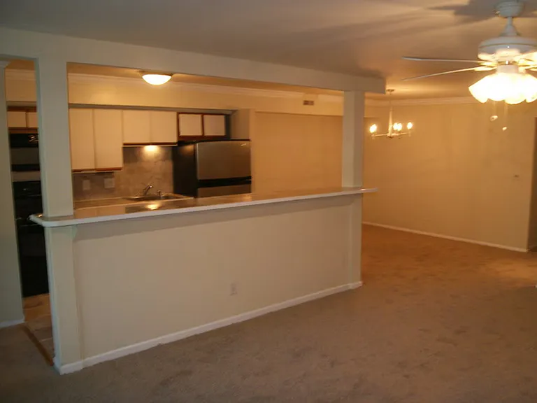 7527 Spring Lake Dr #B2 — Photo 8