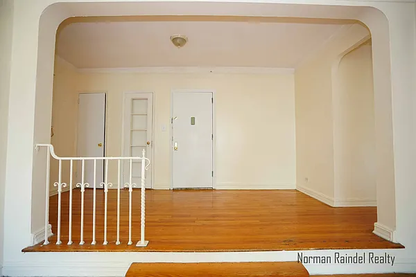 Rented by Norman Raindel, LREB | media 34