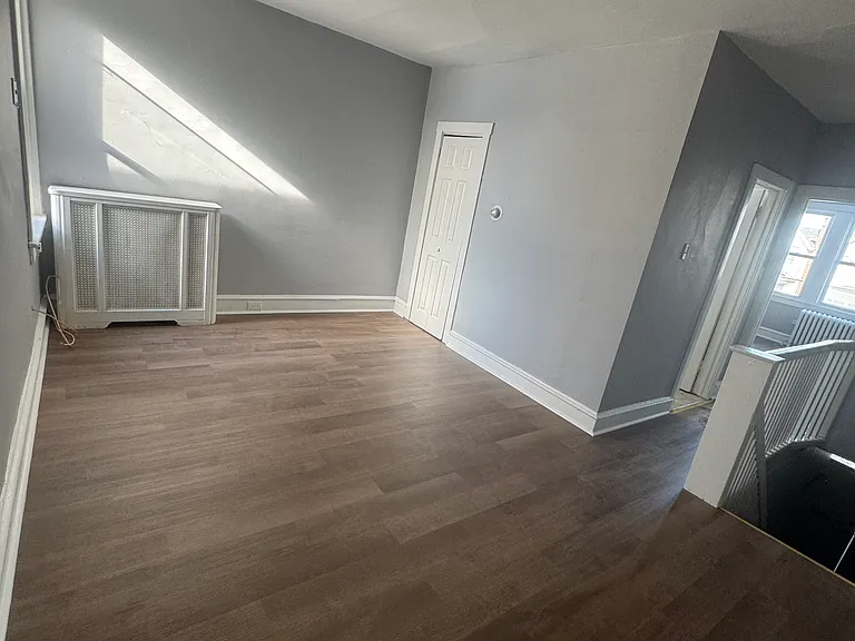 1220 Pratt St #2 — Photo 3