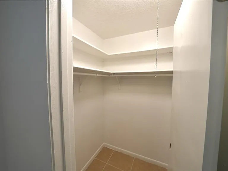 2619 Hendy Ct — Photo 18