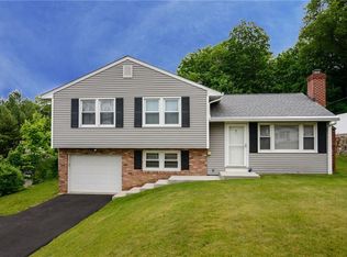 4 Crestdale Rd, Danbury, CT 06811