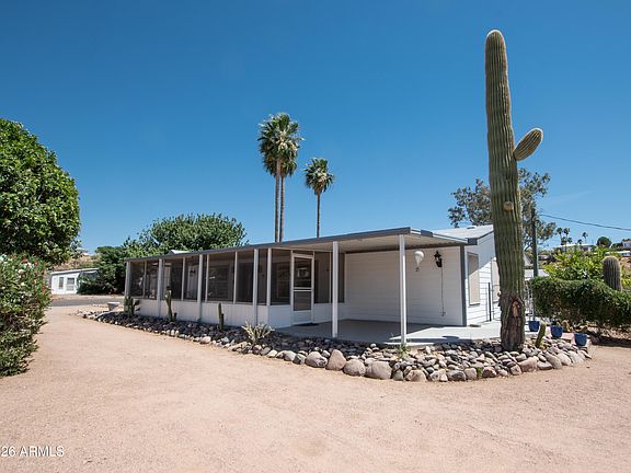 4th image of 374 N Buckhorn Court
