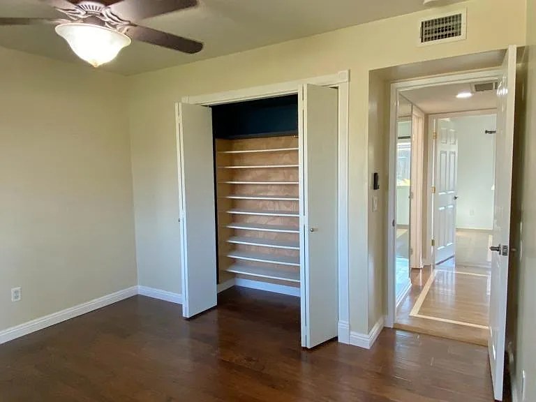 7100 Calene Ct — Photo 13