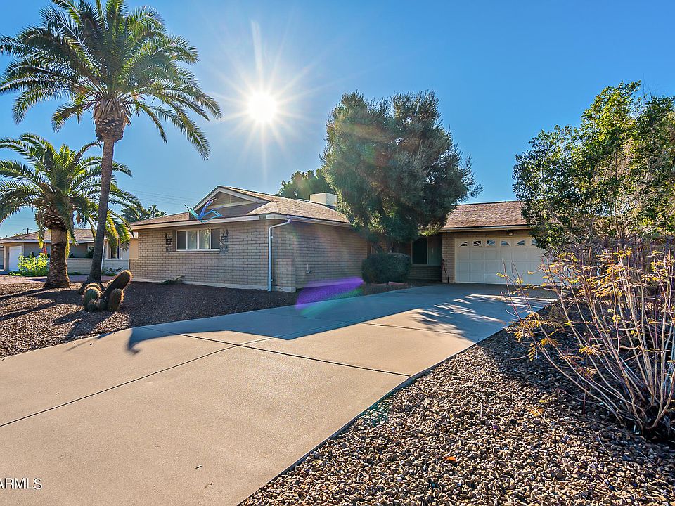 1st image of 719 E La Jolla Dr