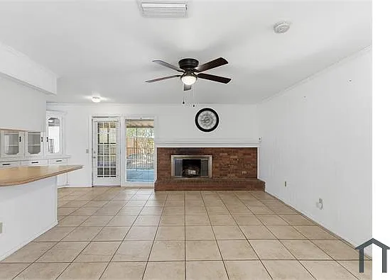 3109 Point East Dr — Photo 7