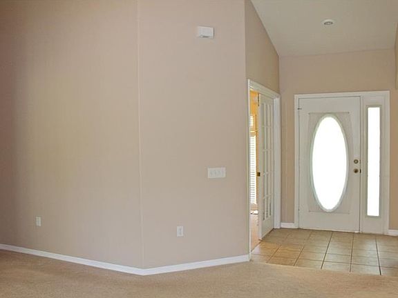 3rd image of 4524 E Hinson Ave