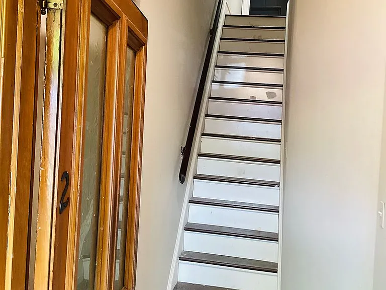 1211 Green St — Photo 4