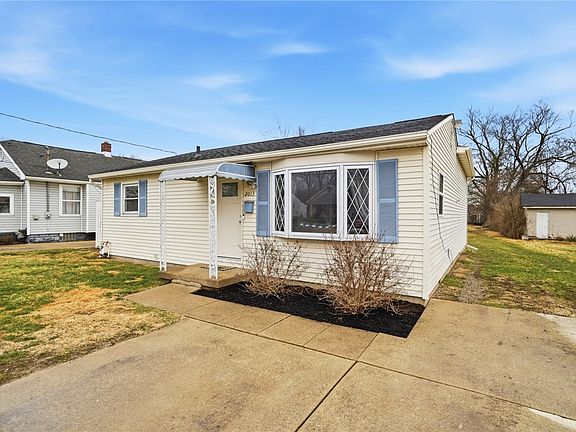 2nd image of 2013 Lamberton St