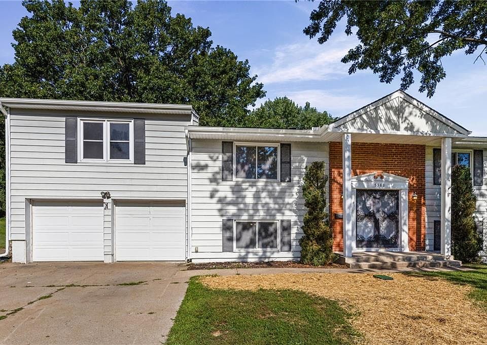 1st image of 5388 N Palmer Ave