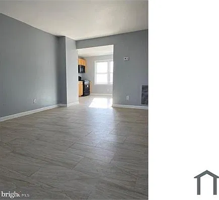 3 bed, 1200 sqft, $2,200 — Photo 2