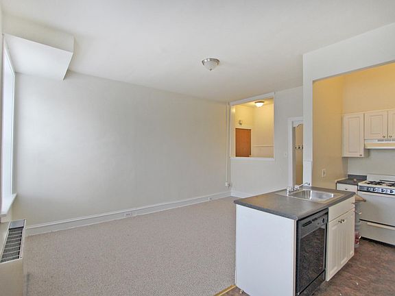 Kitchen/living room prior to renovations