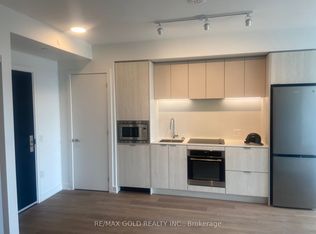 3009 Novar Rd #1011, Mississauga, ON L5B 1S4