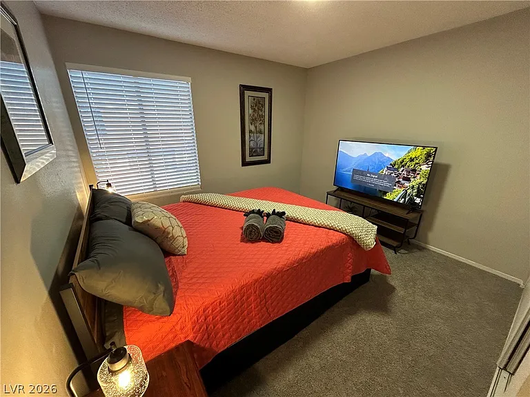 4458 Del Oro Dr — Photo 33