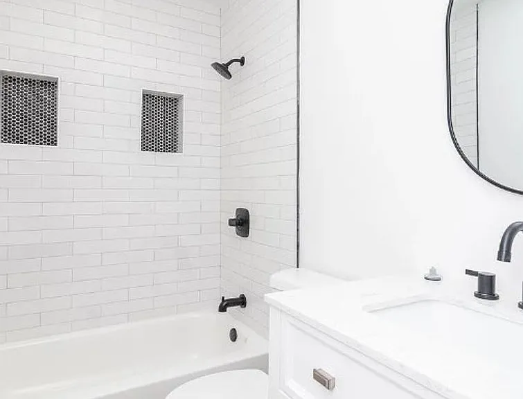 4220 Boudinot Ave — Photo 4