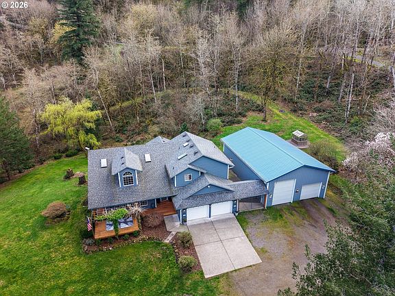 2nd image of 313 NE 353rd Ave