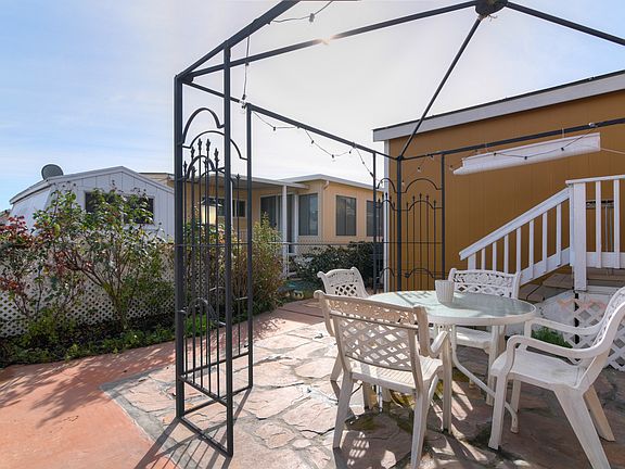 2nd image of 8578 Calais Cir