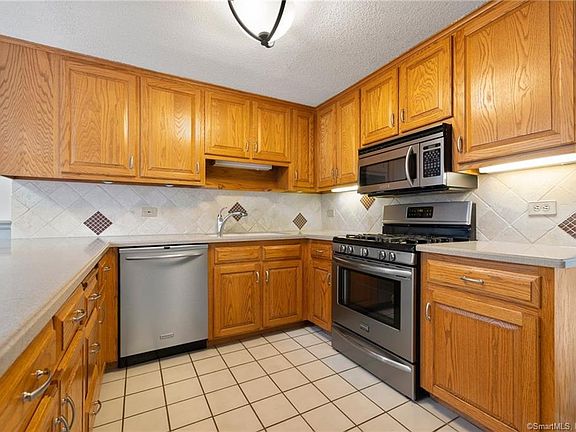 3rd image of 38 Copley Rd #38