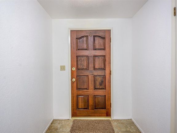 5th image of 49823 Canoga Dr