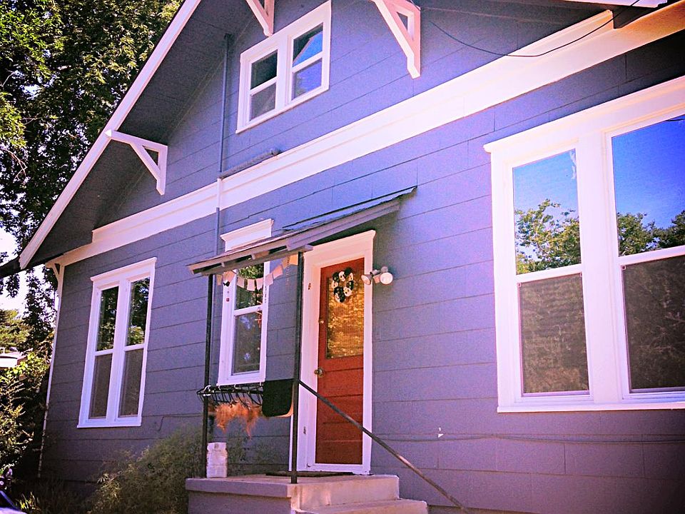 1st image of 132 Woodland St APT B