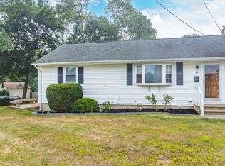 1 Gail Dr, Succasunna, NJ 07876