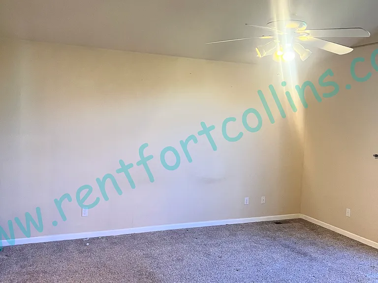 8089 Lighthouse Ln — Photo 31